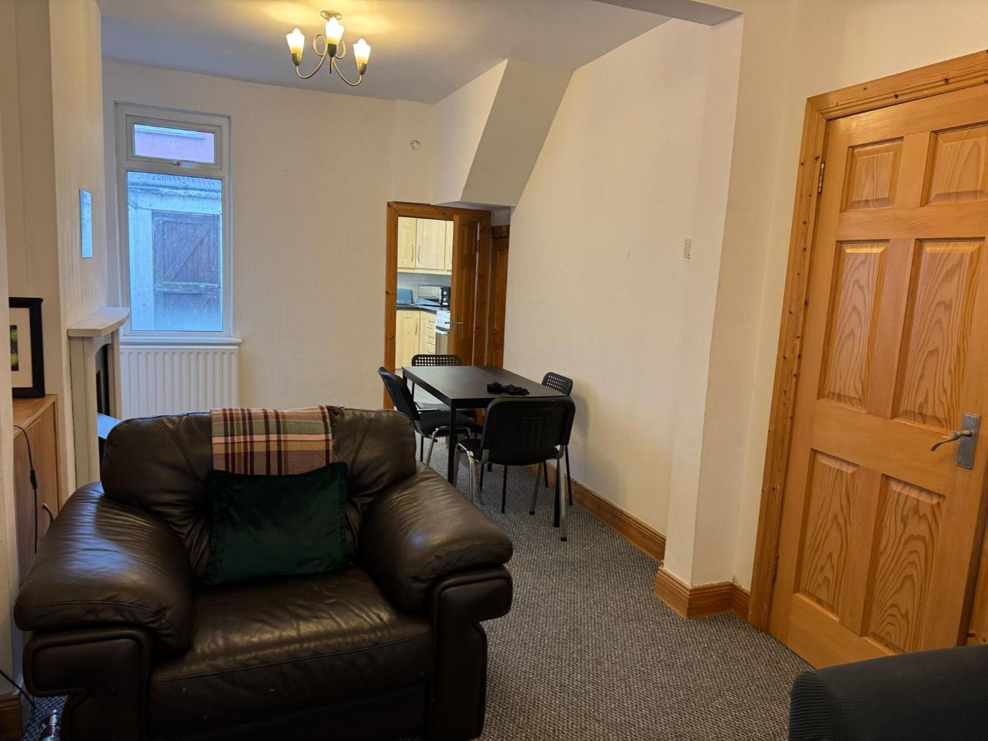 Lovely 2 Bedroom House Close To City Centre Белфаст Екстериор снимка